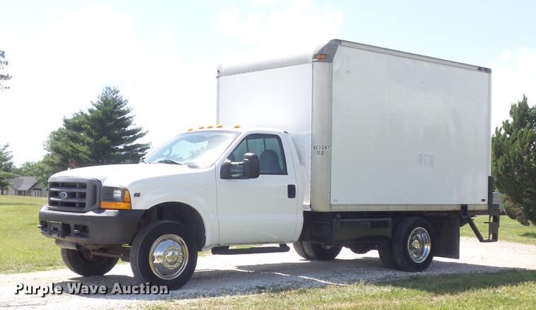image for item DD7242 2000 Ford F550 service truck