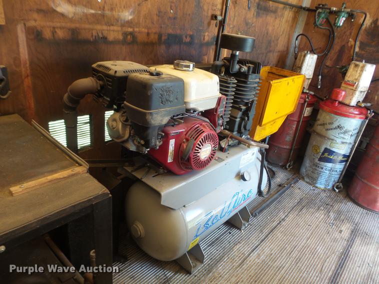 image for item DD7242 2000 Ford F550 service truck