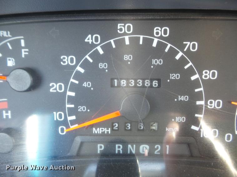 image for item DD7243 1999 Ford F350 Super Duty XL Crew Cab pickup truck