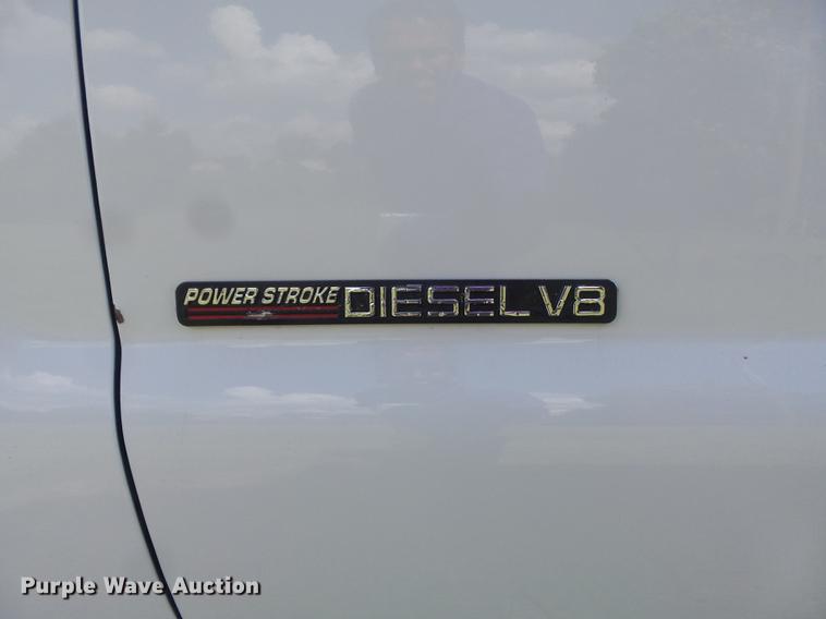 image for item DD7243 1999 Ford F350 Super Duty XL Crew Cab pickup truck