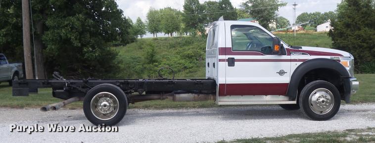 image for item DD7244 2011 Ford F450 Super Duty XLT truck cab and chassis