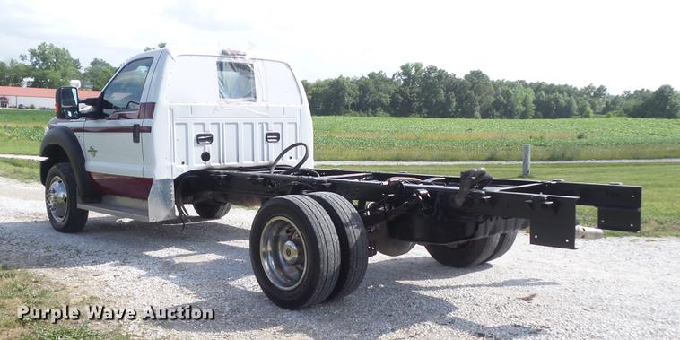 image for item DD7244 2011 Ford F450 Super Duty XLT truck cab and chassis