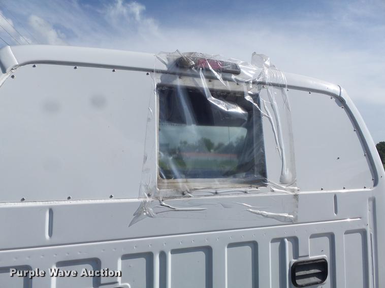 image for item DD7244 2011 Ford F450 Super Duty XLT truck cab and chassis