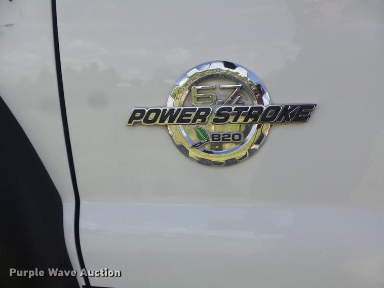 image for item DD7244 2011 Ford F450 Super Duty XLT truck cab and chassis