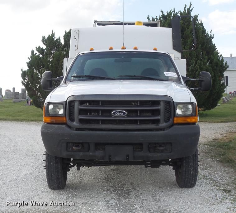 image for item DD7245 2000 Ford F450 Super Duty XL utility bed pickup truck