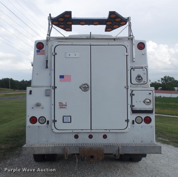 image for item DD7245 2000 Ford F450 Super Duty XL utility bed pickup truck