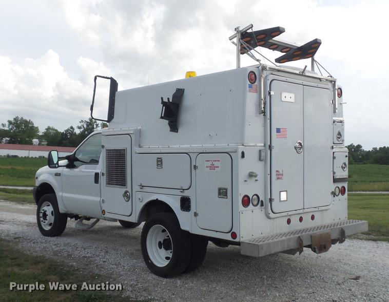 image for item DD7245 2000 Ford F450 Super Duty XL utility bed pickup truck