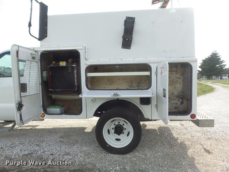 image for item DD7245 2000 Ford F450 Super Duty XL utility bed pickup truck