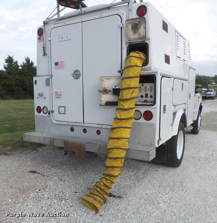 image for item DD7245 2000 Ford F450 Super Duty XL utility bed pickup truck