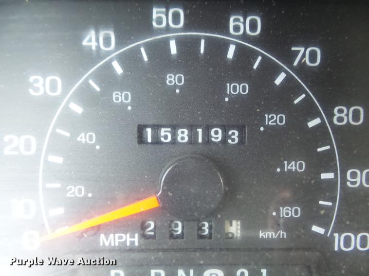 image for item DD7245 2000 Ford F450 Super Duty XL utility bed pickup truck