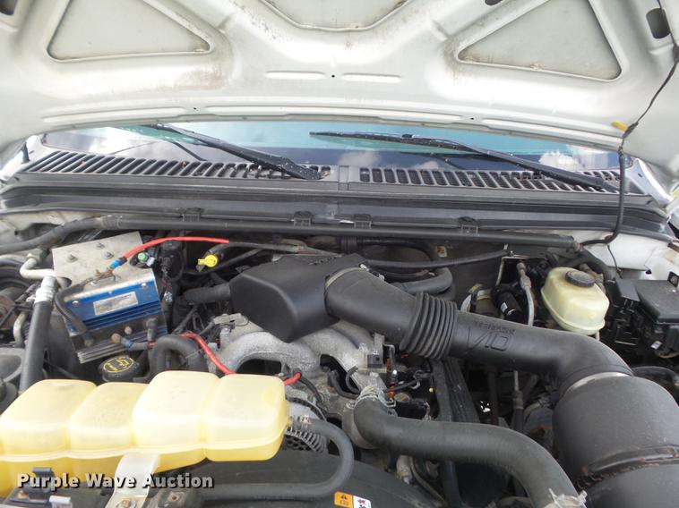 image for item DD7245 2000 Ford F450 Super Duty XL utility bed pickup truck