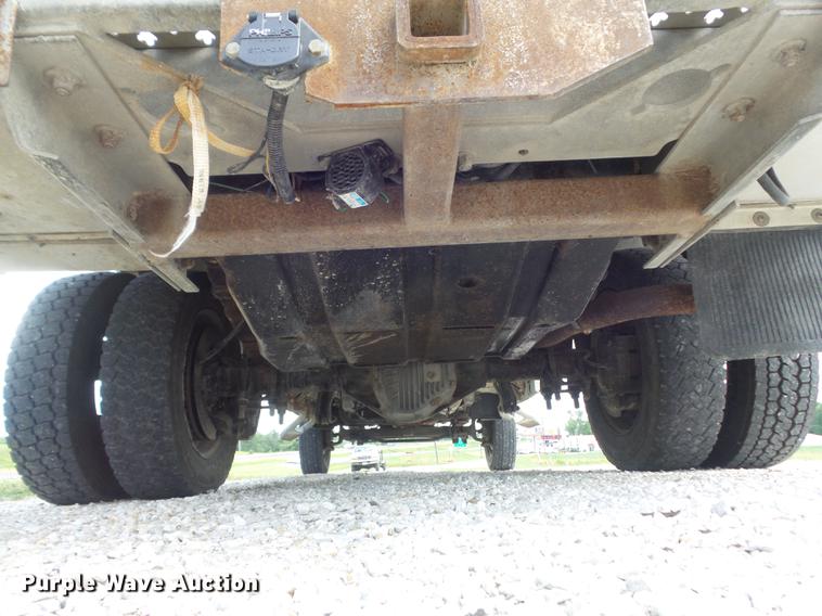 image for item DD7245 2000 Ford F450 Super Duty XL utility bed pickup truck