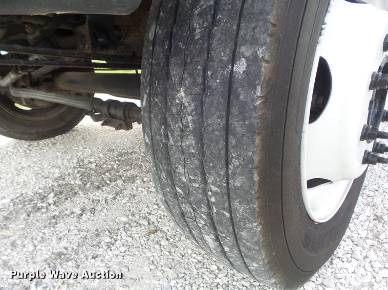 image for item DD7245 2000 Ford F450 Super Duty XL utility bed pickup truck