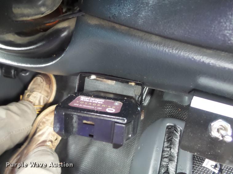 image for item DD7247 2002 Chevrolet Silverado 2500HD pickup truck