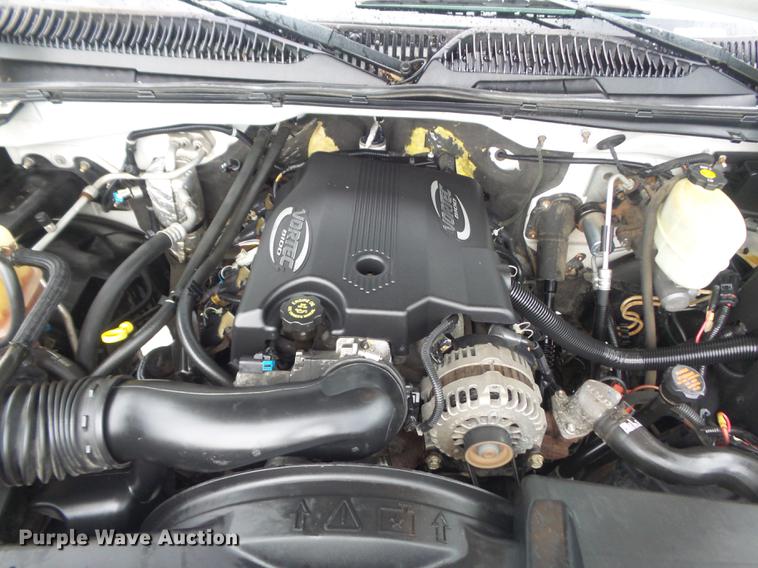 image for item DD7247 2002 Chevrolet Silverado 2500HD pickup truck