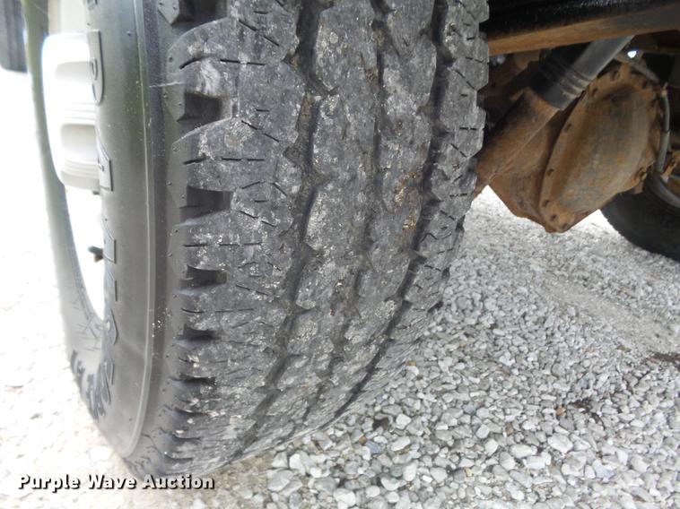 image for item DD7247 2002 Chevrolet Silverado 2500HD pickup truck