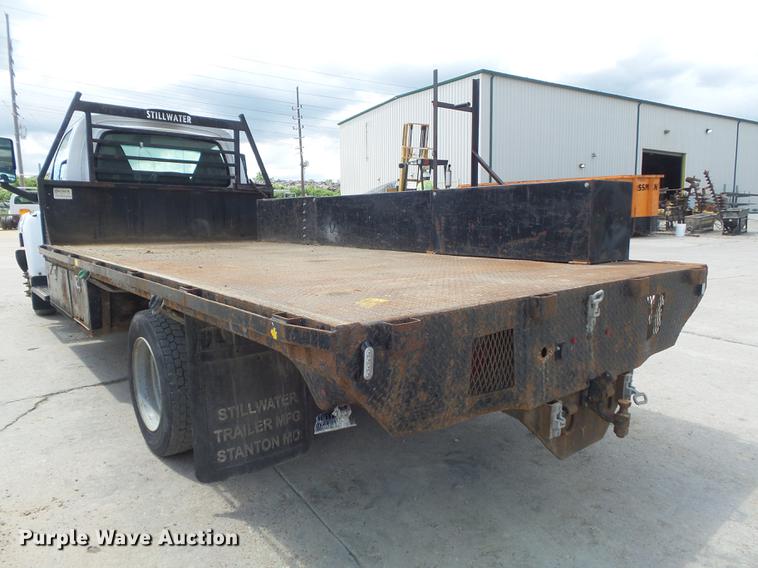 image for item DD7249 2008 GMC C5500 flatbed truck