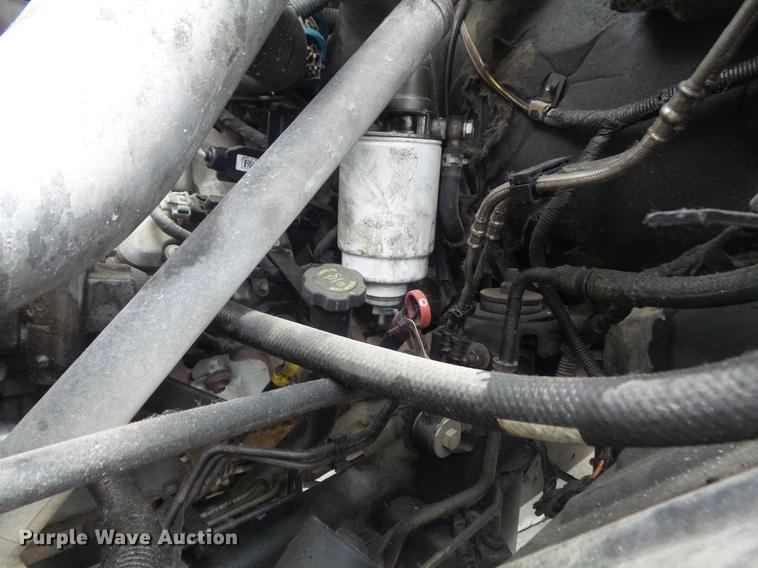 image for item DD7249 2008 GMC C5500 flatbed truck