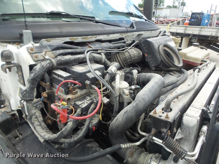 image for item DD7249 2008 GMC C5500 flatbed truck