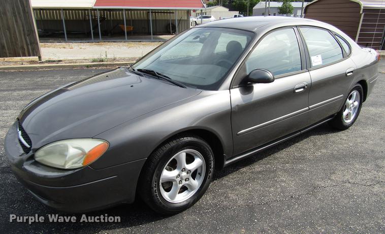 image for item DD7498 2003 Ford Taurus SES