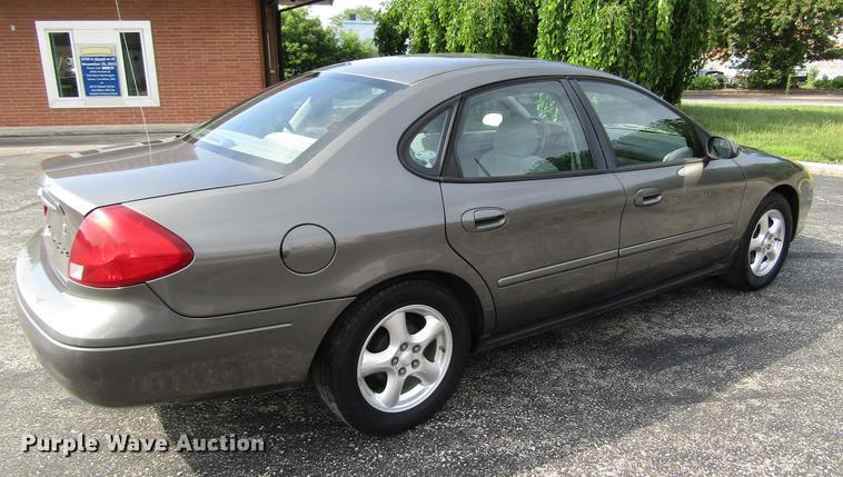 image for item DD7498 2003 Ford Taurus SES