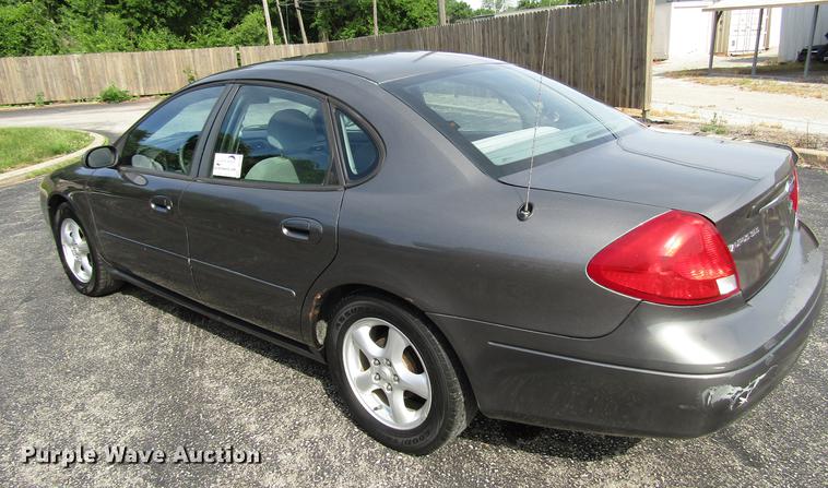 image for item DD7498 2003 Ford Taurus SES