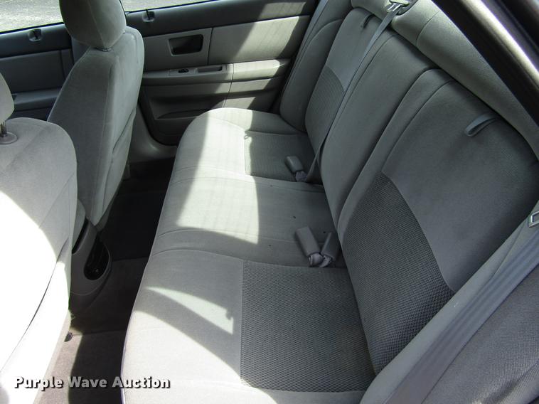 image for item DD7498 2003 Ford Taurus SES