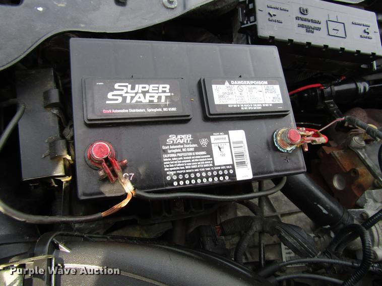 image for item DD7498 2003 Ford Taurus SES