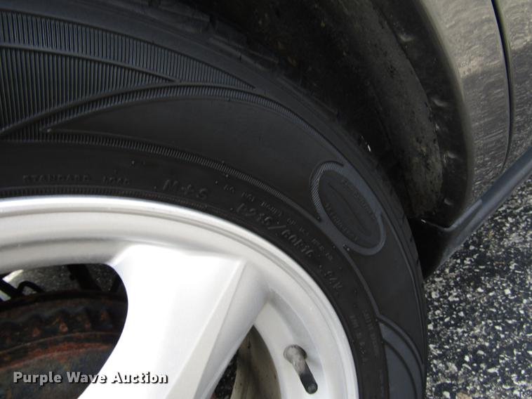 image for item DD7498 2003 Ford Taurus SES