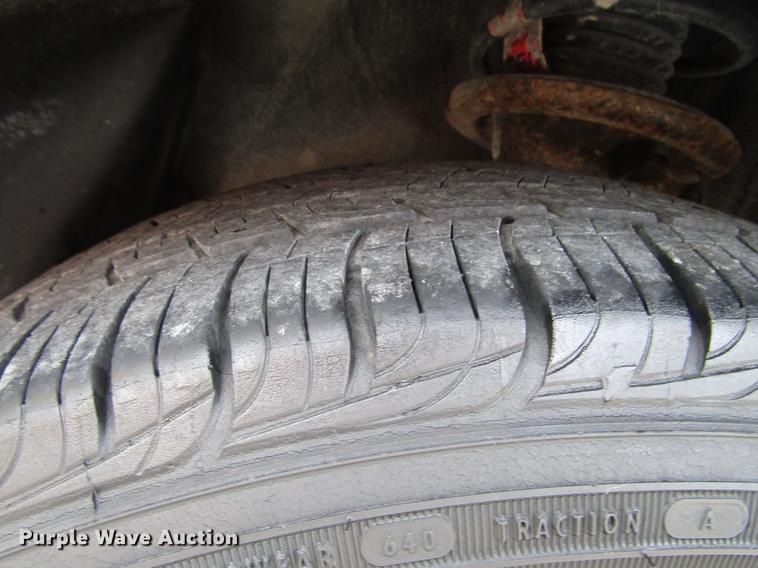 image for item DD7498 2003 Ford Taurus SES