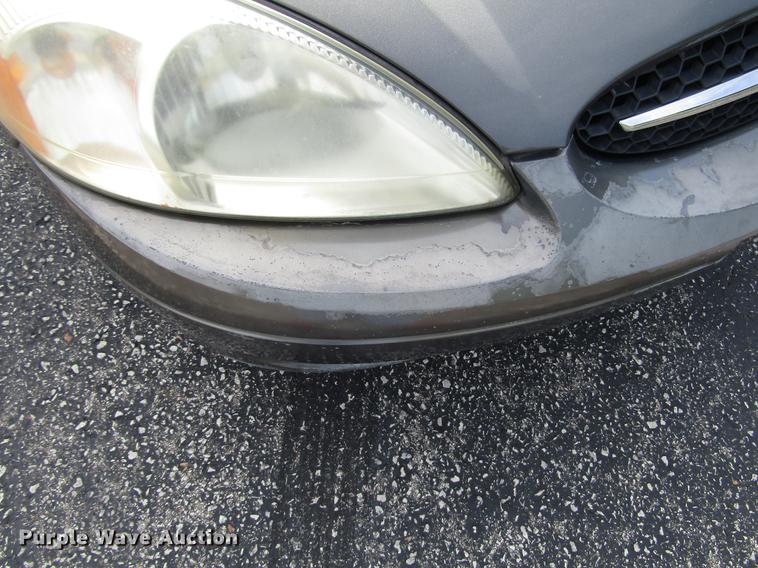 image for item DD7498 2003 Ford Taurus SES