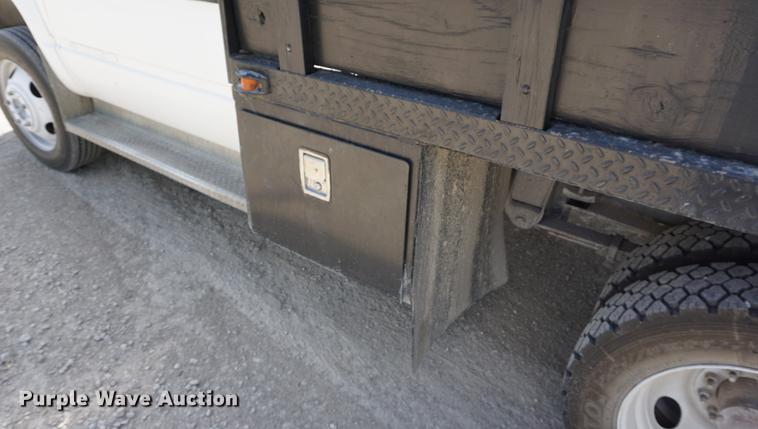 image for item DD7716 1994 Chevrolet 3500HD flatbed pickup truck