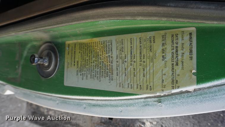 image for item DD7716 1994 Chevrolet 3500HD flatbed pickup truck