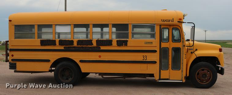 image for item DD8285 1987 International S1853 Ward SS-20 school bus