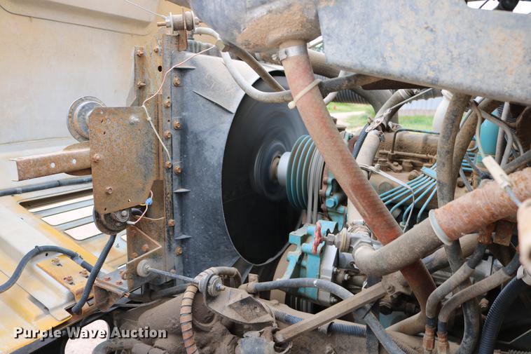 image for item DD8285 1987 International S1853 Ward SS-20 school bus