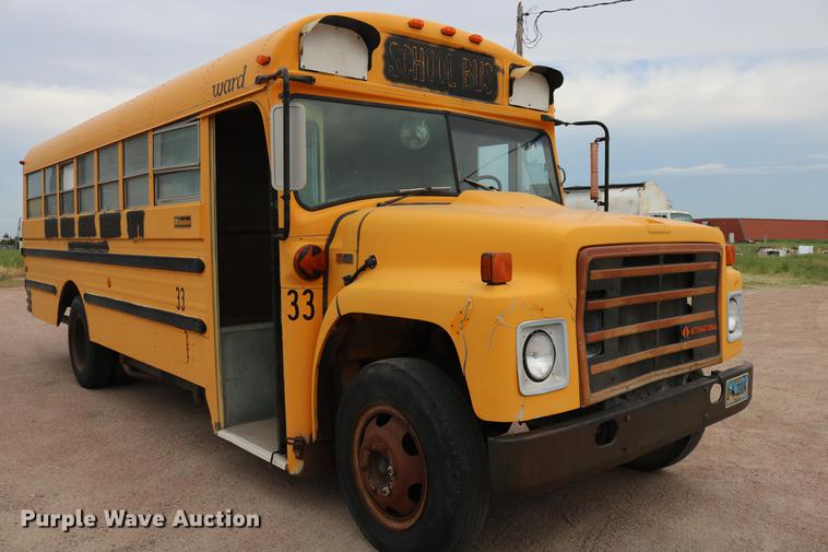 image for item DD8285 1987 International S1853 Ward SS-20 school bus