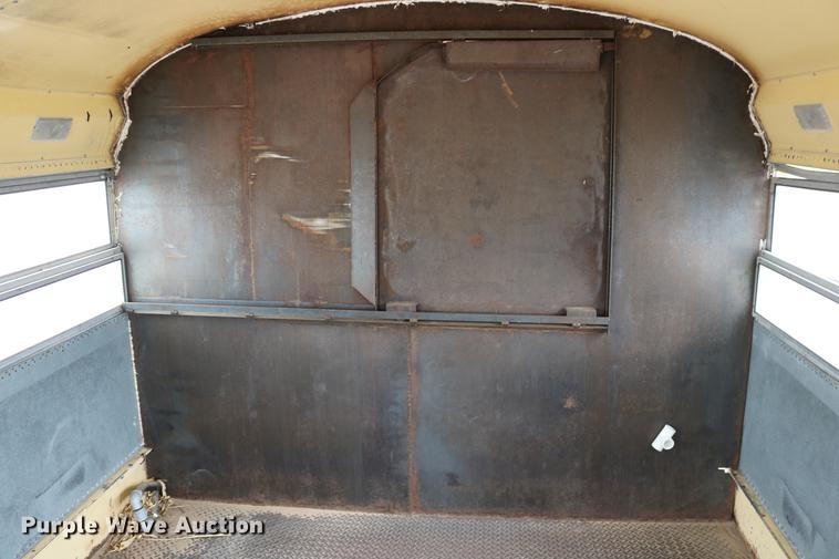 image for item DD8285 1987 International S1853 Ward SS-20 school bus