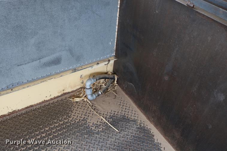 image for item DD8285 1987 International S1853 Ward SS-20 school bus