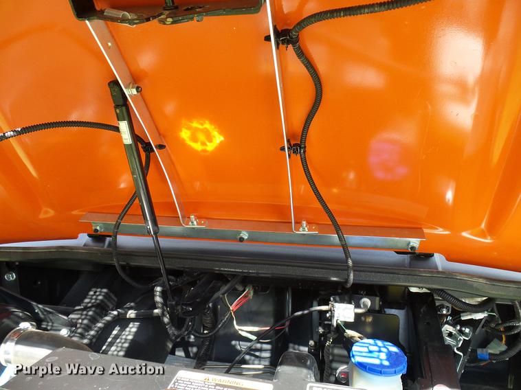 image for item DD8287 2017 Kubota RTVX900 ATV