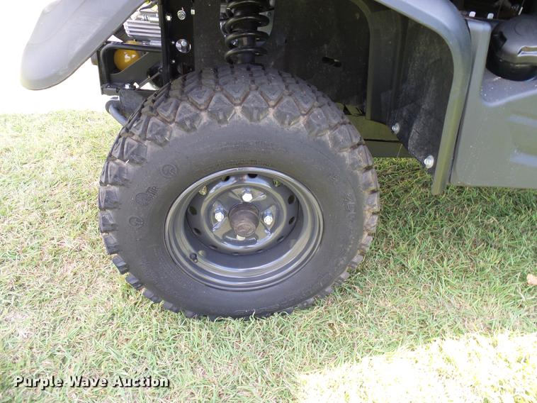 image for item DD8287 2017 Kubota RTVX900 ATV