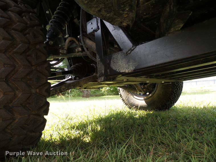 image for item DD8287 2017 Kubota RTVX900 ATV