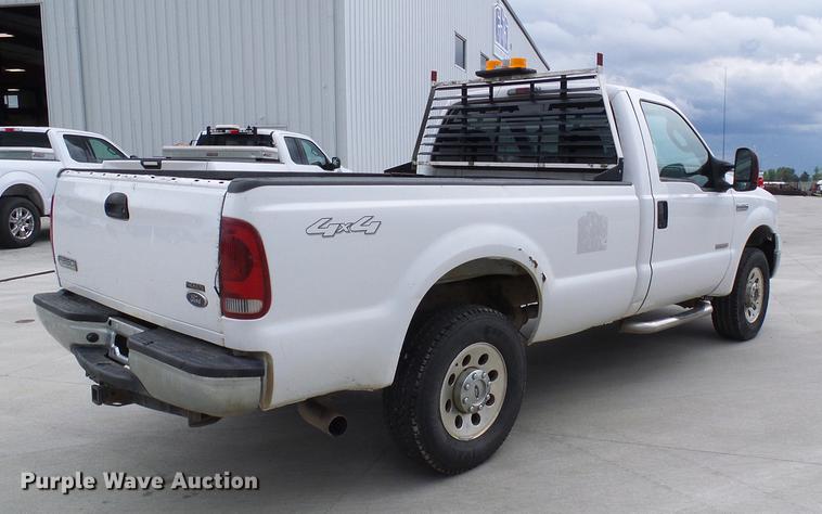 image for item DD8568 2007 Ford F250 Super Duty pickup truck