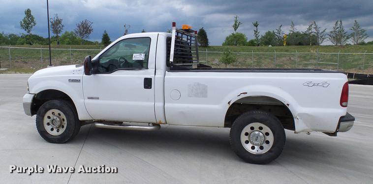 image for item DD8568 2007 Ford F250 Super Duty pickup truck