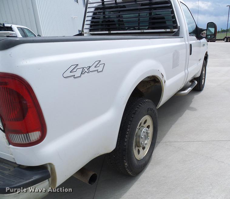 image for item DD8568 2007 Ford F250 Super Duty pickup truck