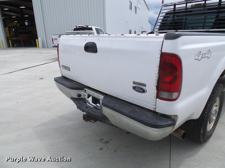 image for item DD8568 2007 Ford F250 Super Duty pickup truck