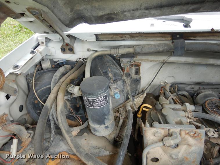 image for item DE1814 1993 Ford F450 Super Duty flatbed truck