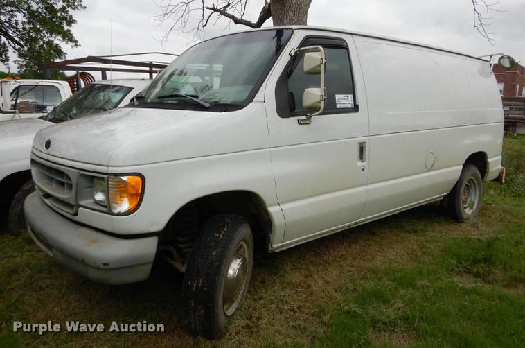 image for item DE1817 1998 Ford Econoline E250 van