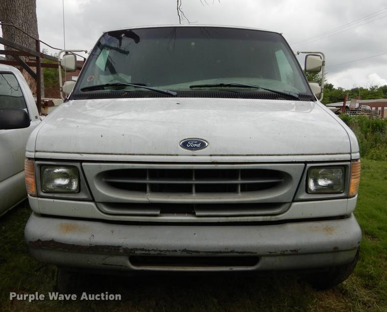 image for item DE1817 1998 Ford Econoline E250 van