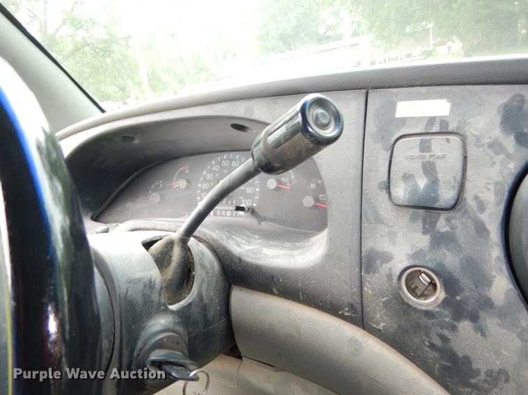 image for item DE1817 1998 Ford Econoline E250 van