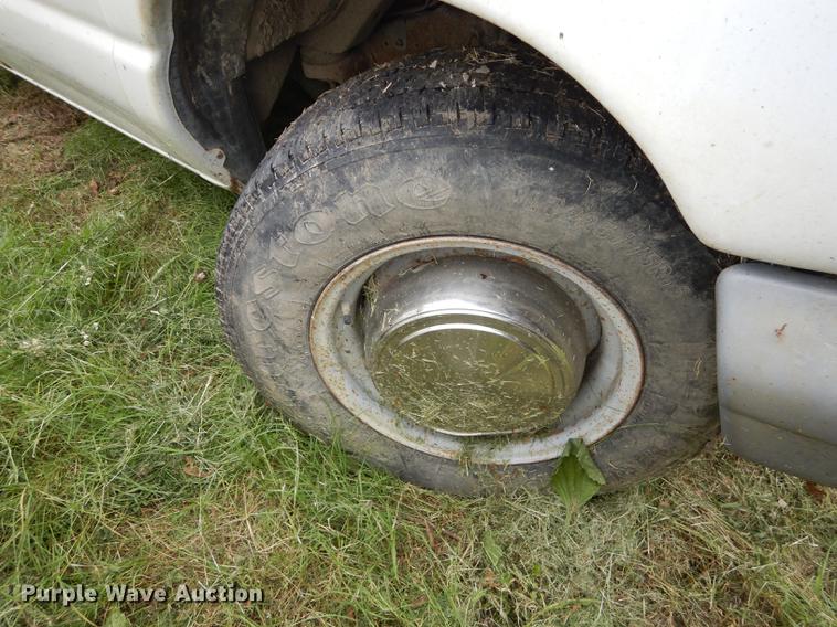 image for item DE1817 1998 Ford Econoline E250 van